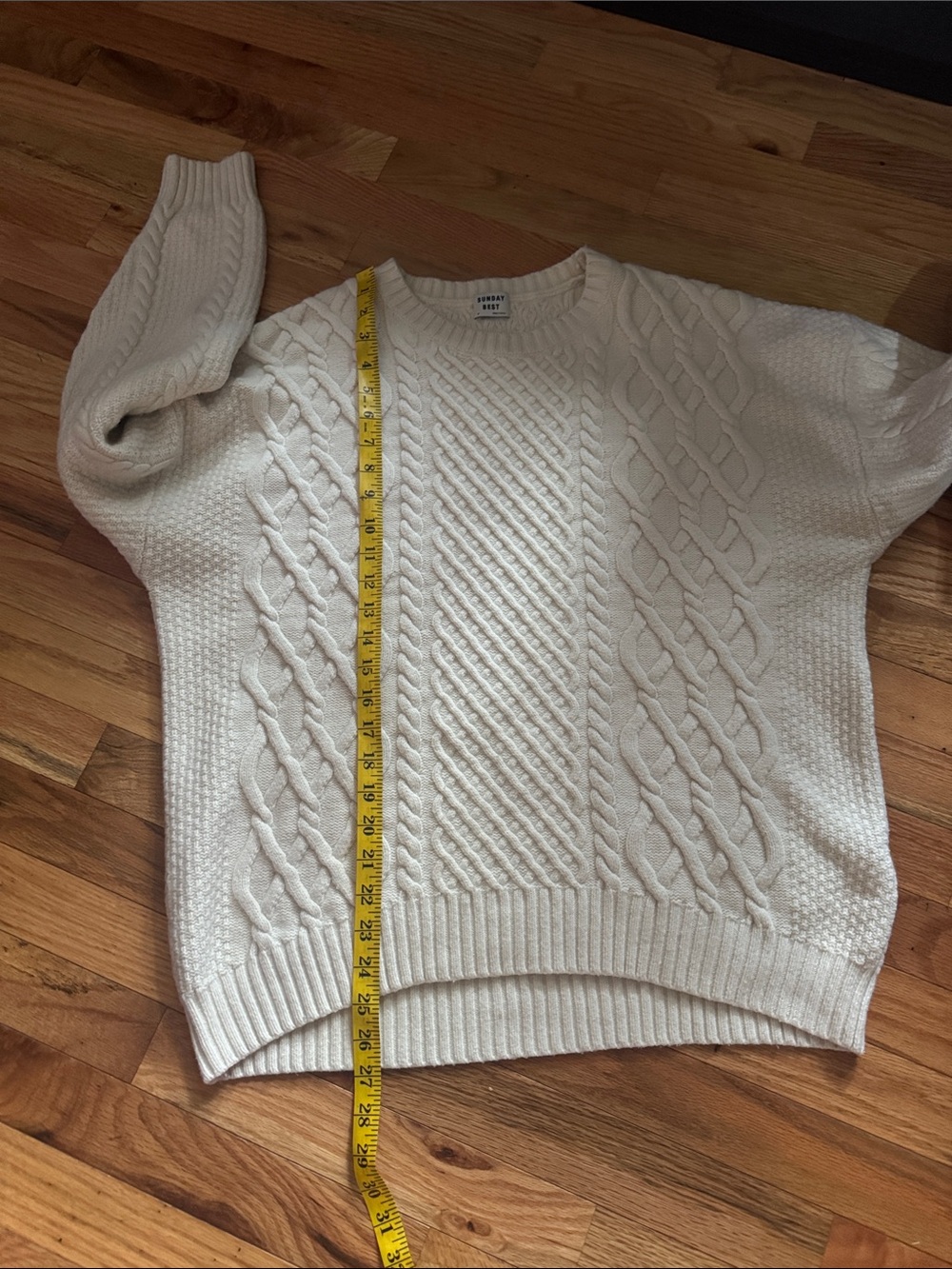 Sunday Best Merino Wool Blend Sweater Size Medium White/Cream - Picture 9 of 9